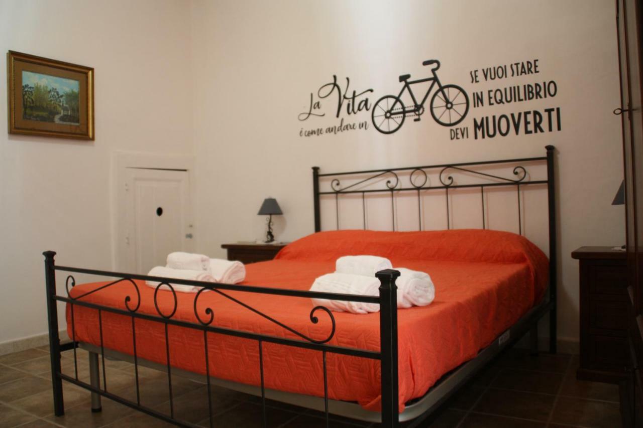 Bed and Breakfast Gaeta Via Indipendenza Екстер'єр фото